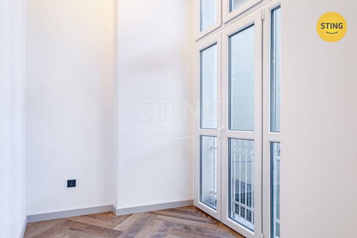 Pronájem bytu 2+kk, Ostrava, Nádražní, 47 m2