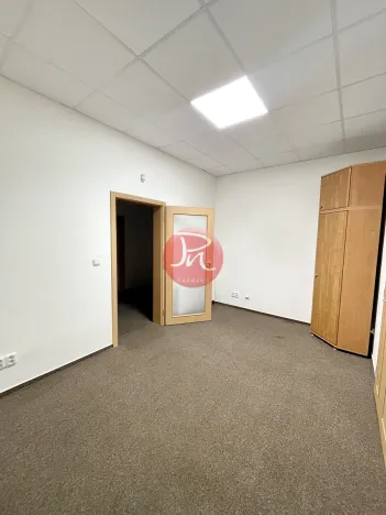 Pronájem kanceláře, Ostrava, Kutuzovova, 78 m2