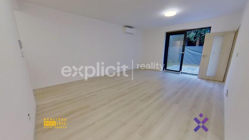 Pronájem bytu 2+kk, Zlín, Smetanova, 61 m2