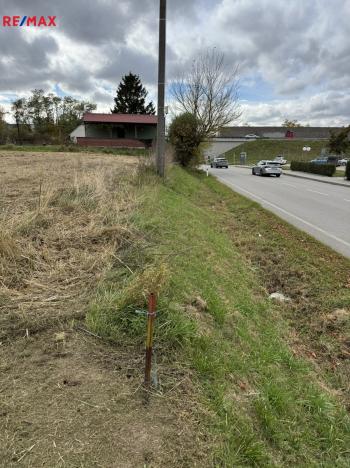 Prodej komerčního pozemku, Hustopeče, 2813 m2