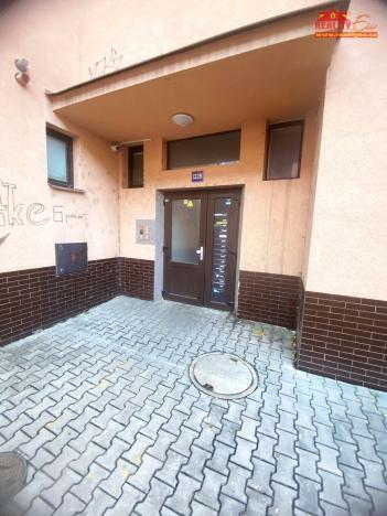 Prodej bytu 2+kk, Náchod, Nerudova, 40 m2