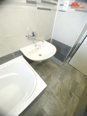 Prodej bytu 2+kk, Náchod, Nerudova, 40 m2