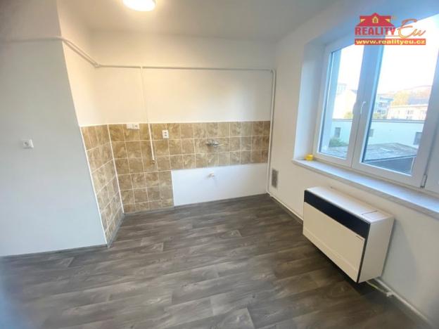 Prodej bytu 2+kk, Náchod, Nerudova, 40 m2