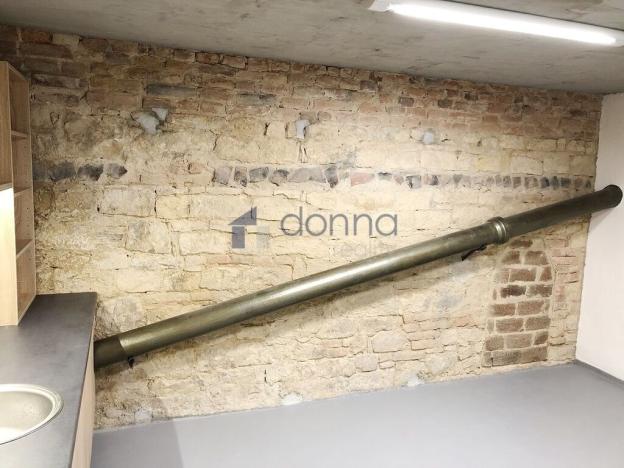 Pronájem komerční nemovitosti, Praha, Mikovcova, 18 m2