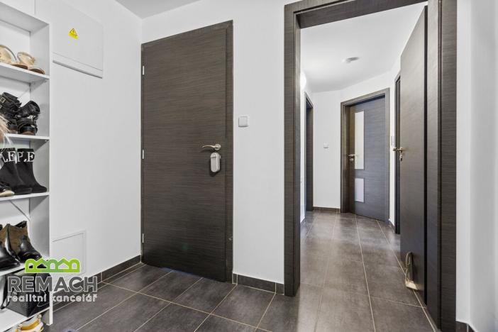 Pronájem bytu 2+kk, Náchod, Poděbradova, 79 m2