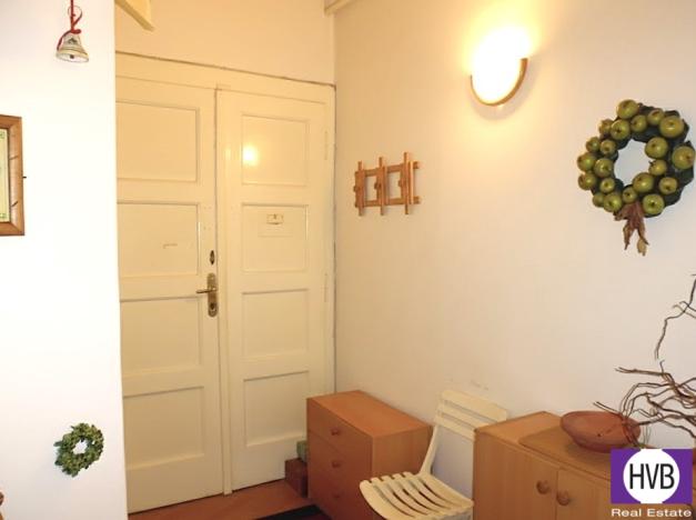 Pronájem bytu 2+kk, Praha, U křížku, 45 m2