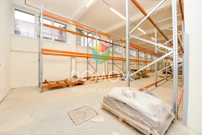 Pronájem skladu, Hýskov, Na Krétě, 394 m2