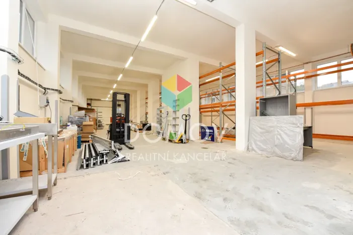 Pronájem skladu, Hýskov, Na Krétě, 394 m2