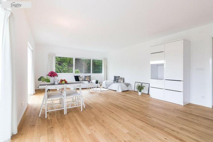 Pronájem bytu 3+kk, Řevnice, nám. Krále Jiřího z Poděbrad, 98 m2