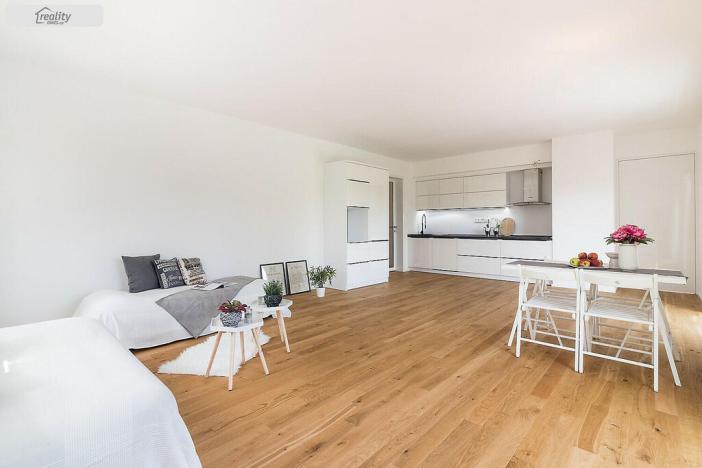 Pronájem bytu 3+kk, Řevnice, nám. Krále Jiřího z Poděbrad, 98 m2