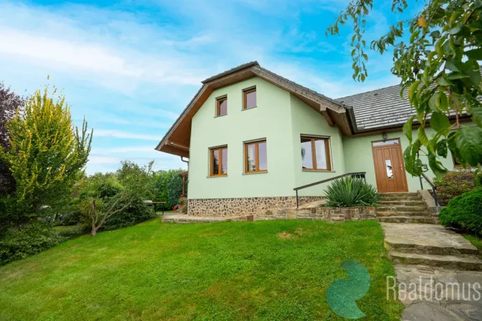 Prodej vícegeneračního domu, Srubec, Do Zahrádek, 196 m2