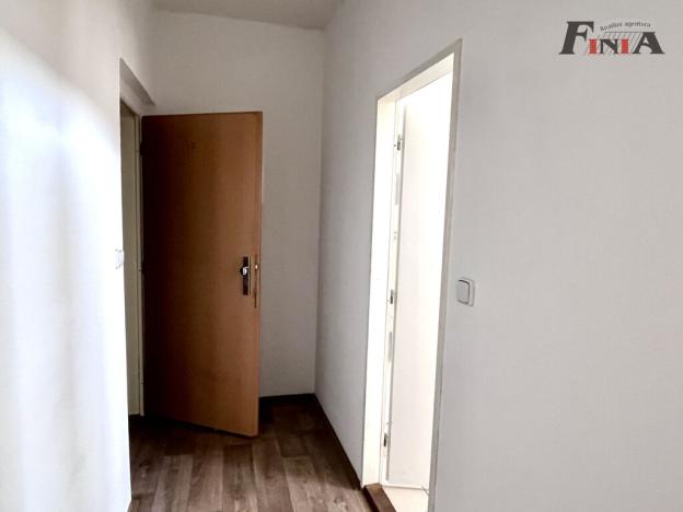 Pronájem bytu 1+kk, Česká Lípa, Svojsíkova stezka, 30 m2