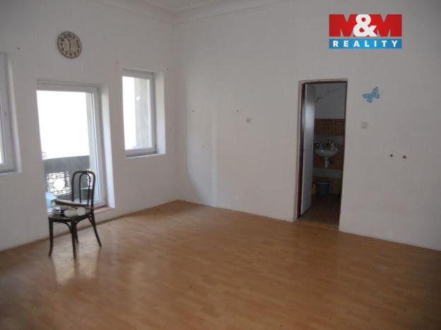 Prodej obchodního prostoru, Hředle, 1805 m2