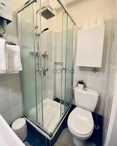 Pronájem bytu 2+kk, Praha, Lucemburská, 50 m2