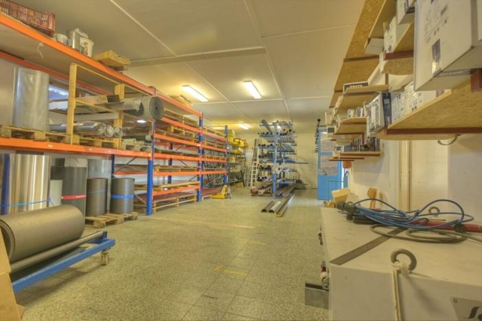 Prodej obchodního prostoru, Studenec, 265 m2