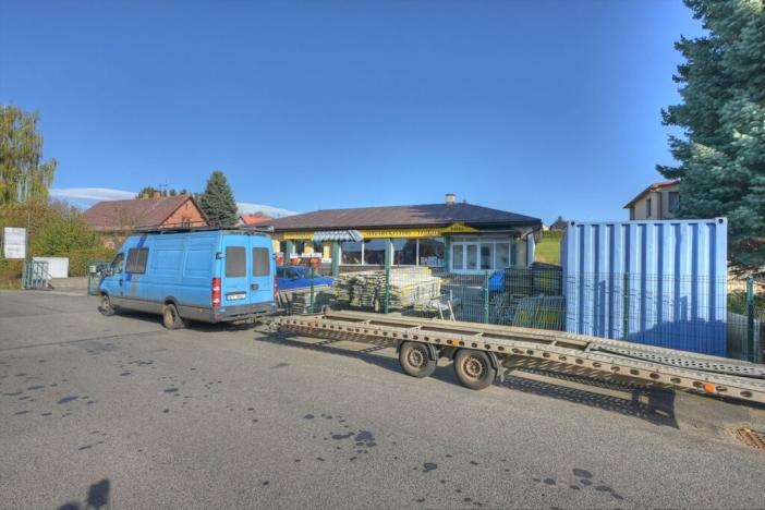 Prodej obchodního prostoru, Studenec, 265 m2