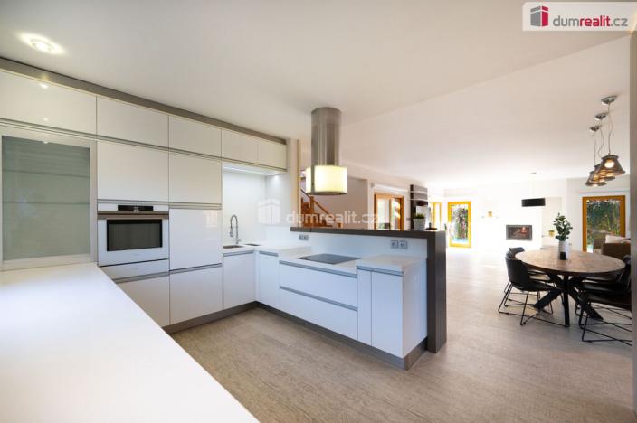 Prodej rodinného domu, Planá nad Lužnicí, Soukenická, 228 m2