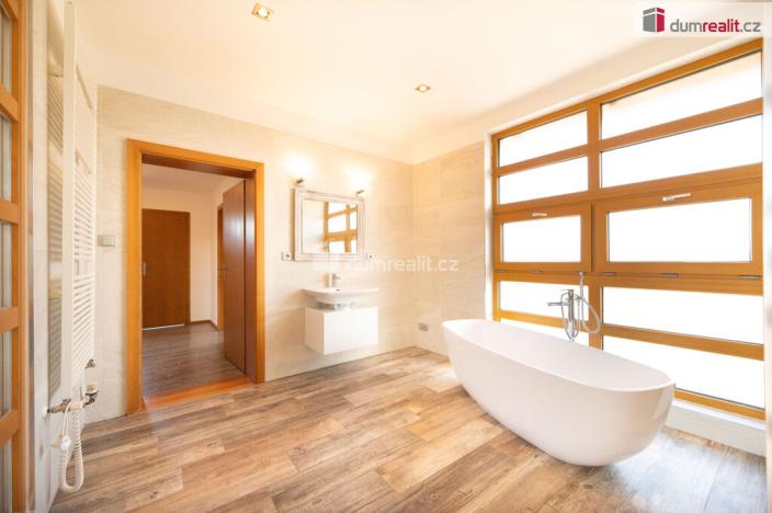 Prodej rodinného domu, Planá nad Lužnicí, Soukenická, 228 m2