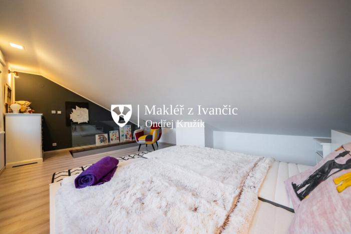 Pronájem rodinného domu, Ivančice, Jana Schwarze, 178 m2