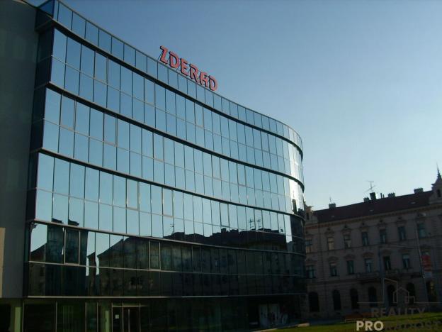 Pronájem garáže, Brno, Zderadova, 20 m2