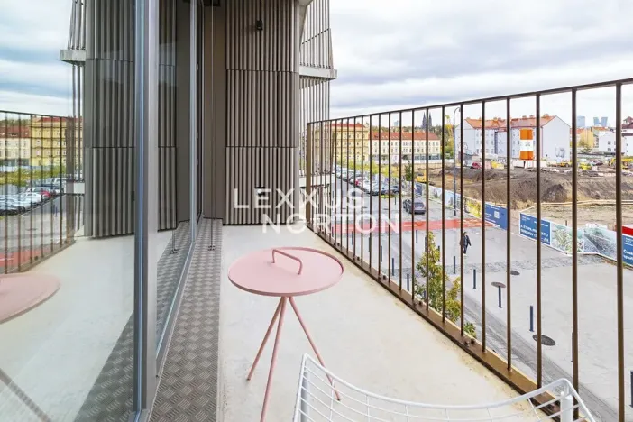 Pronájem bytu 1+kk, Praha - Smíchov, Šiklové, 38 m2