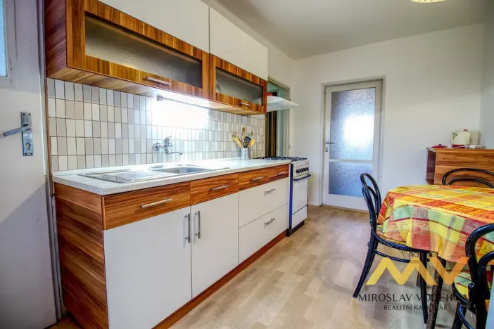 Pronájem bytu 2+1, Hradec Králové, Na Střezině, 55 m2