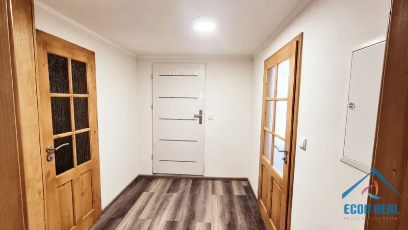 Pronájem bytu 2+kk, Brandýs nad Labem-Stará Boleslav - Brandýs nad Labem, S. K. Neumanna, 50 m2