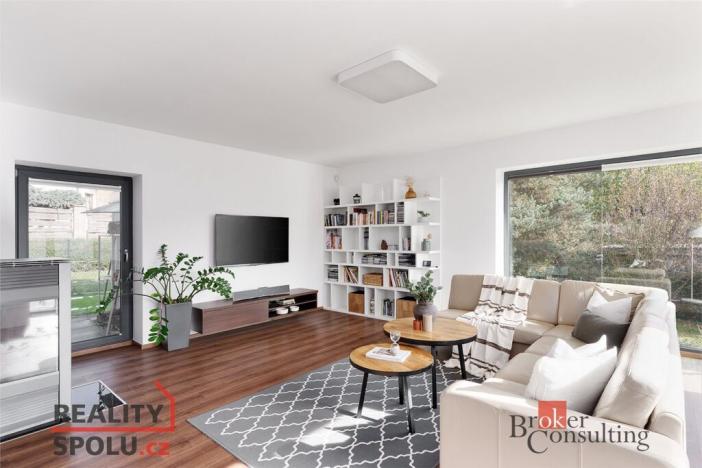 Prodej rodinného domu, Velké Popovice, U Školky, 190 m2