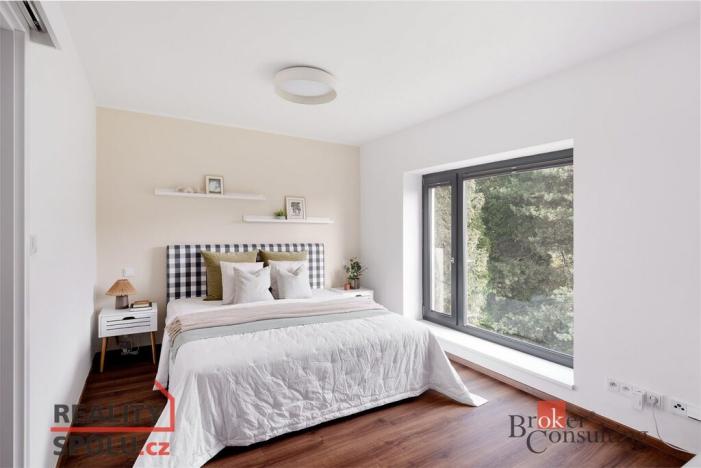 Prodej rodinného domu, Velké Popovice, U Školky, 190 m2