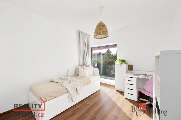 Prodej rodinného domu, Velké Popovice, U Školky, 190 m2