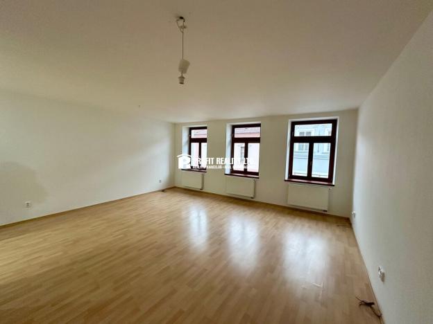 Pronájem bytu 2+kk, Beroun, Seydlovo nám., 85 m2