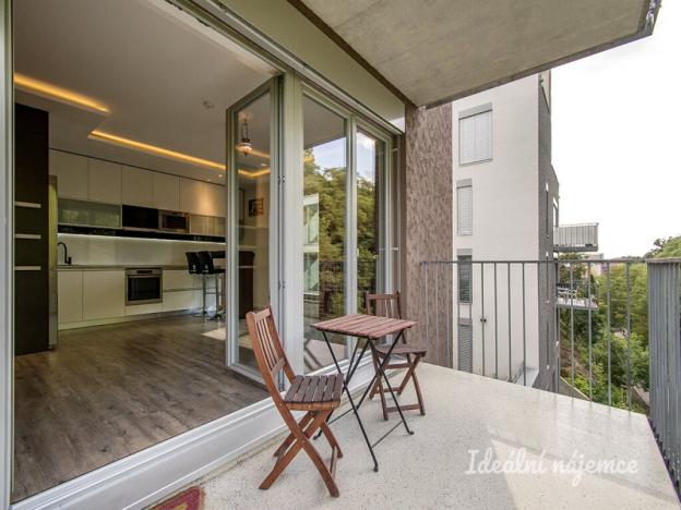 Pronájem bytu 2+kk, Praha - Žižkov, Hartigova, 58 m2