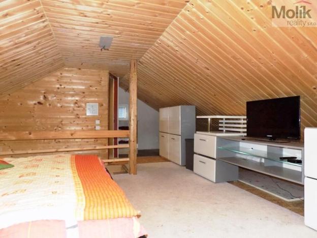 Prodej rodinného domu, Lobendava, 325 m2