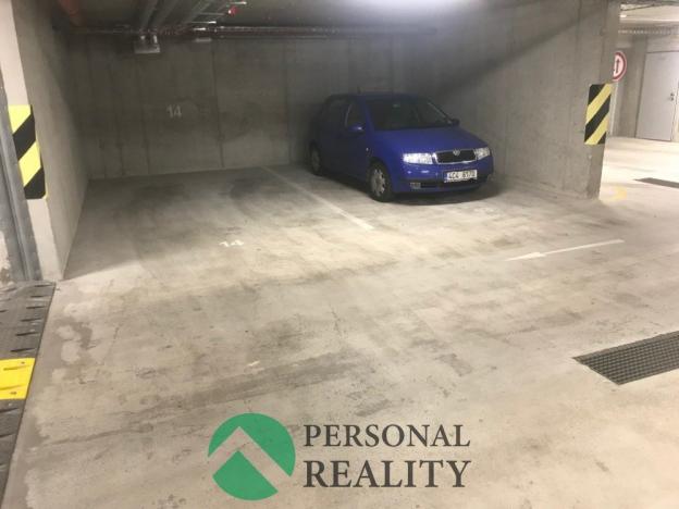 Pronájem garáže, Kladno, Benediktínská, 16 m2