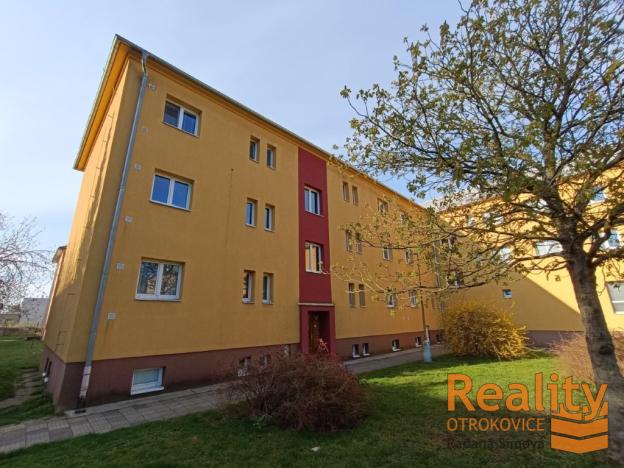 Pronájem bytu 2+1, Otrokovice, Bezručova, 56 m2
