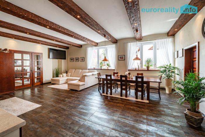 Prodej rodinného domu, Chodová Planá, Pivovarská, 274 m2