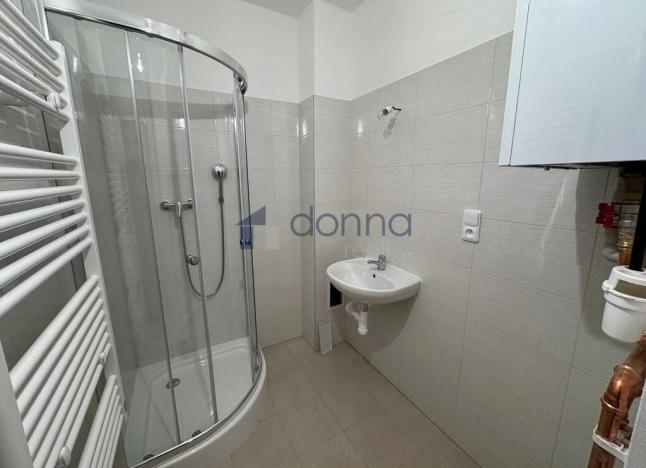 Pronájem bytu 2+kk, Praha, Bulharská, 43 m2