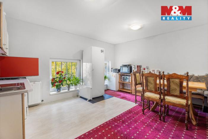 Prodej obchodního prostoru, Krnsko, 700 m2