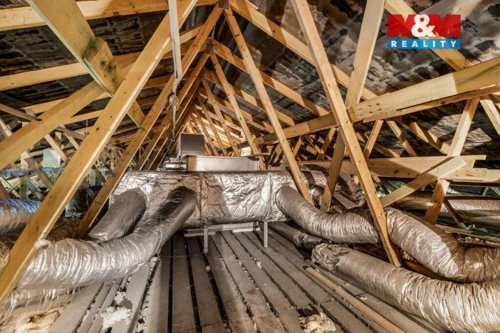 Prodej obchodního prostoru, Krnsko, 700 m2