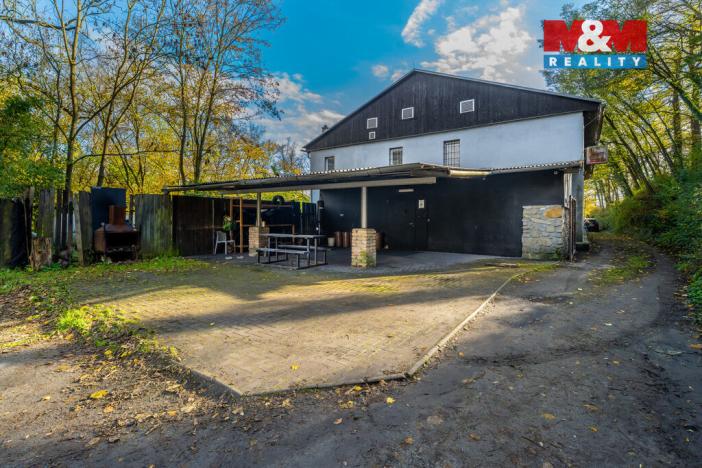 Prodej obchodního prostoru, Krnsko, 700 m2