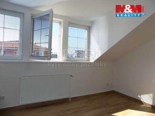 Pronájem bytu 3+1, Beroun - Beroun-Závodí, Na Cibulce, 84 m2