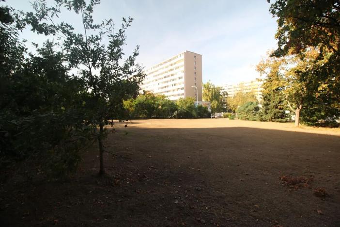 Prodej komerčního pozemku, Praha - Krč, Tajovského, 2300 m2