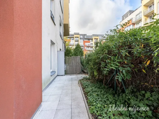 Pronájem bytu 2+kk, Praha - Zličín, Sazovická, 63 m2