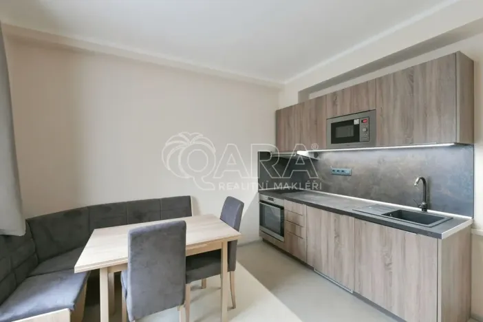 Pronájem bytu 1+1, Praha - Střížkov, Chrastavská, 28 m2