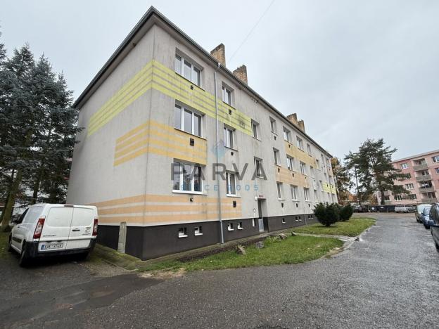 Pronájem bytu 2+1, Hrádek, 1. máje, 56 m2