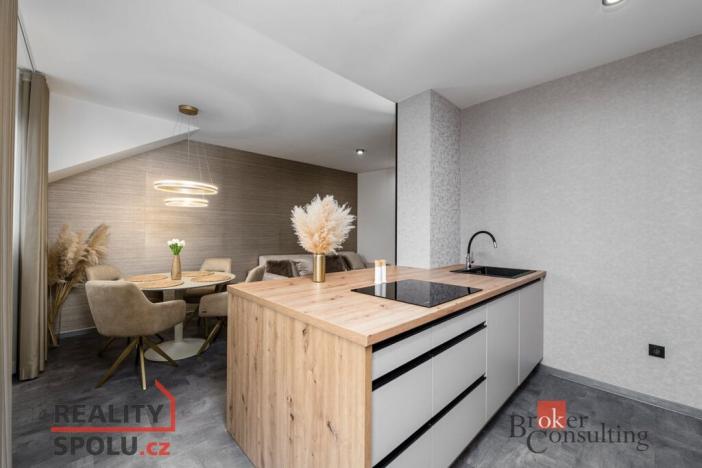 Prodej bytu 3+kk, Vochov, 78 m2