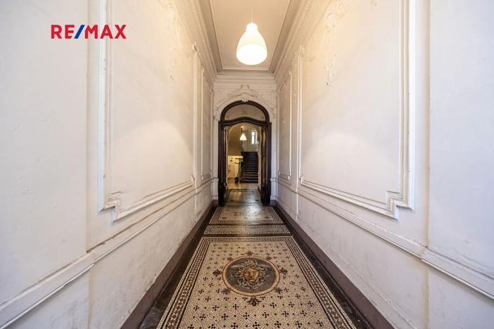 Prodej bytu 2+kk, Praha - Staré Město, Křižovnická, 71 m2