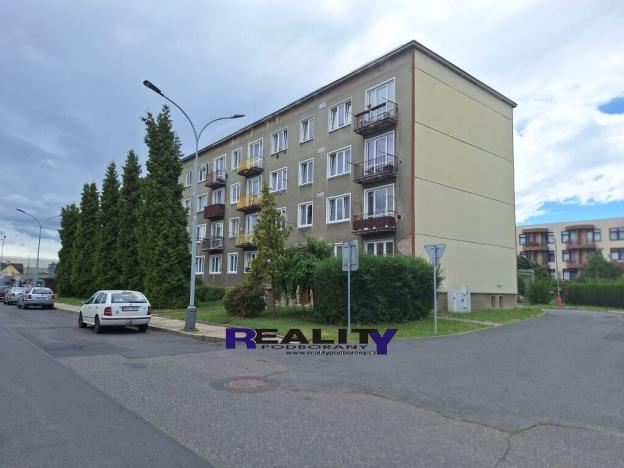 Pronájem bytu 1+kk, Podbořany, Husova, 24 m2