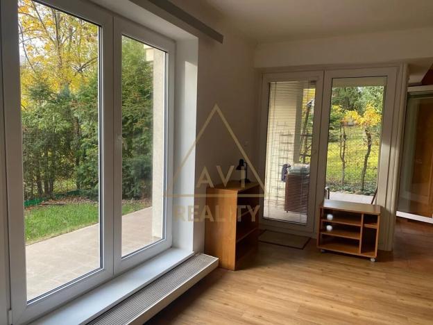 Pronájem bytu 2+kk, Praha - Záběhlice, Hyacintová, 65 m2