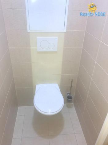 Pronájem bytu 2+kk, Praha - Smíchov, U Demartinky, 49 m2